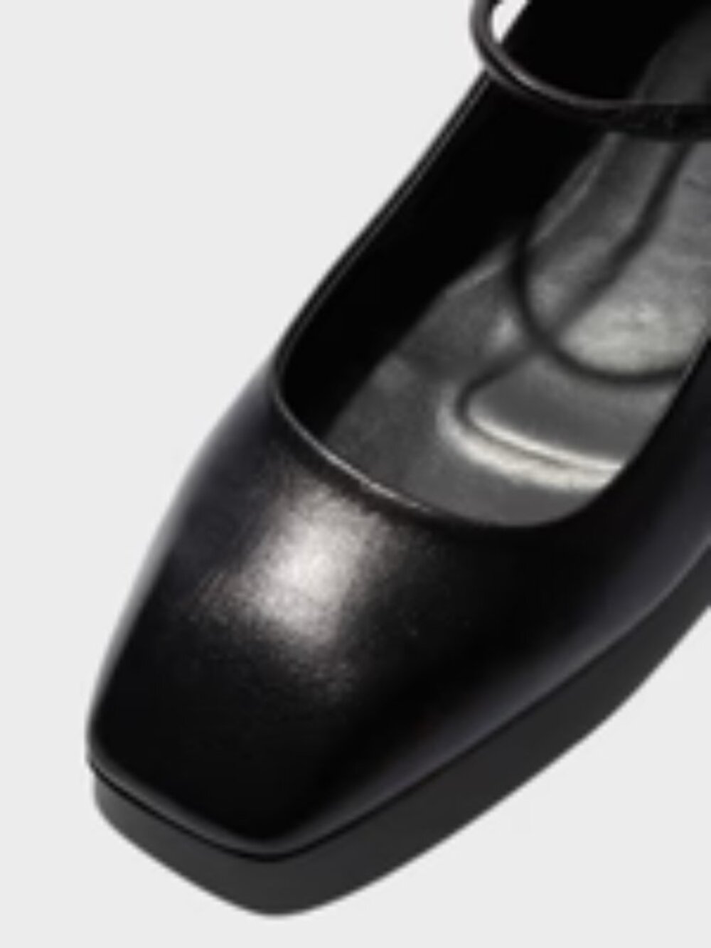 AEYDE Uma Leather Flats in black nappa, size 7.5, New